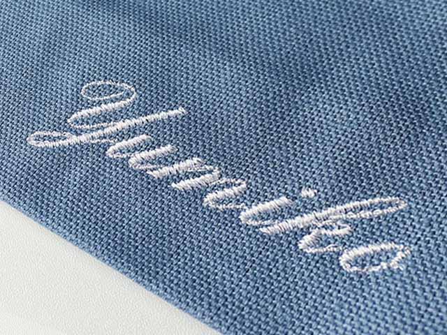 ネーム刺繍