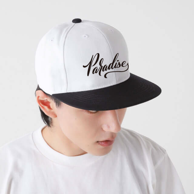 フラットバイザーキャップ