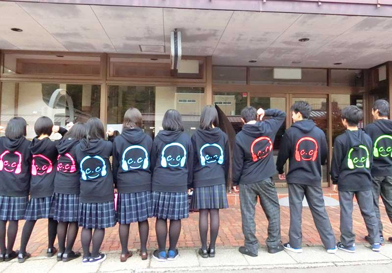 カラフルライトパーカーの作成事例